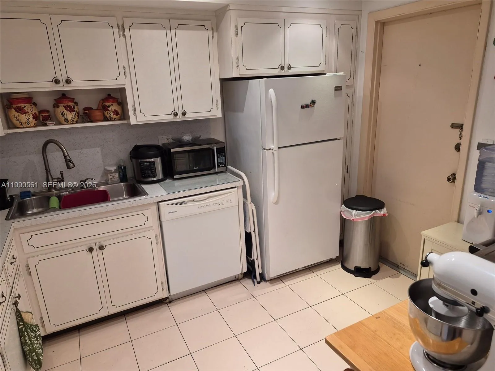 330 Se 2nd St 202e, Hallandale Beach, Florida 3300, Hallandale Beach, Florida 33009, 1 Bedroom Bedrooms, ,1 BathroomBathrooms,Residential,For Sale,330 Se 2nd St 202e, Hallandale Beach, Florida 3300,A11990561