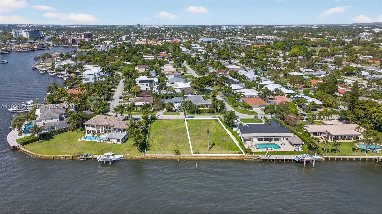 700 Se 28th Ave, Pompano Beach, Florida 33062, Pompano Beach, Florida 33062, ,Land,For Sale,700 Se 28th Ave, Pompano Beach, Florida 33062,A11990224