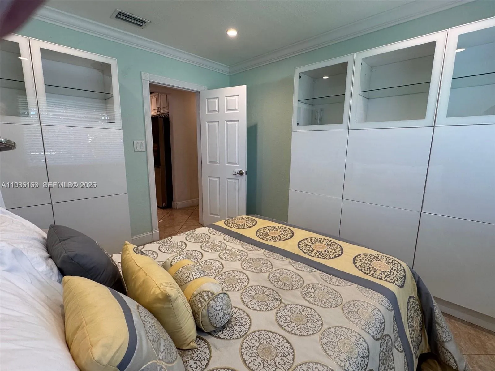 2355 Se 7th St, Pompano Beach, Florida 33062, Pompano Beach, Florida 33062, 3 Bedrooms Bedrooms, ,2 BathroomsBathrooms,Residential,For Sale,2355 Se 7th St, Pompano Beach, Florida 33062,A11986163