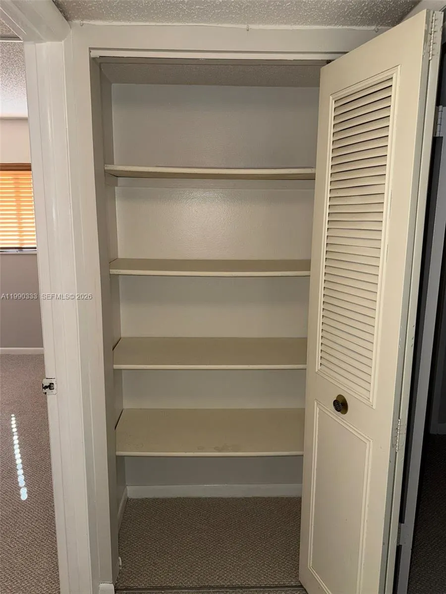 8025 Sw 107th Ave 213, Miami, Florida 33173, Miami, Florida 33173, 2 Bedrooms Bedrooms, ,2 BathroomsBathrooms,Residential,For Sale,8025 Sw 107th Ave 213, Miami, Florida 33173,A11990333