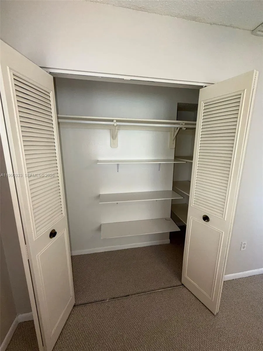 8025 Sw 107th Ave 213, Miami, Florida 33173, Miami, Florida 33173, 2 Bedrooms Bedrooms, ,2 BathroomsBathrooms,Residential,For Sale,8025 Sw 107th Ave 213, Miami, Florida 33173,A11990333