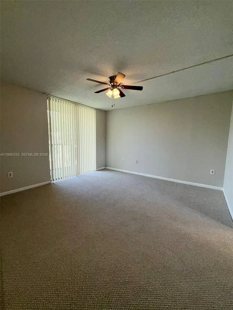 8025 Sw 107th Ave 213, Miami, Florida 33173, Miami, Florida 33173, 2 Bedrooms Bedrooms, ,2 BathroomsBathrooms,Residential,For Sale,8025 Sw 107th Ave 213, Miami, Florida 33173,A11990333