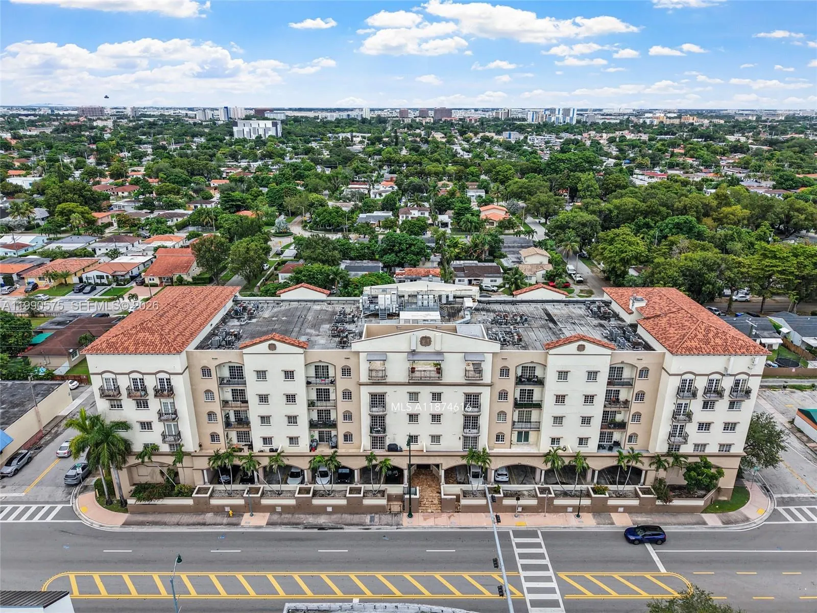 5271 Sw 8th St 315, Miami, Florida 33134, Miami, Florida 33134, 3 Bedrooms Bedrooms, ,2 BathroomsBathrooms,Residential Lease,For Rent,5271 Sw 8th St 315, Miami, Florida 33134,A11990575