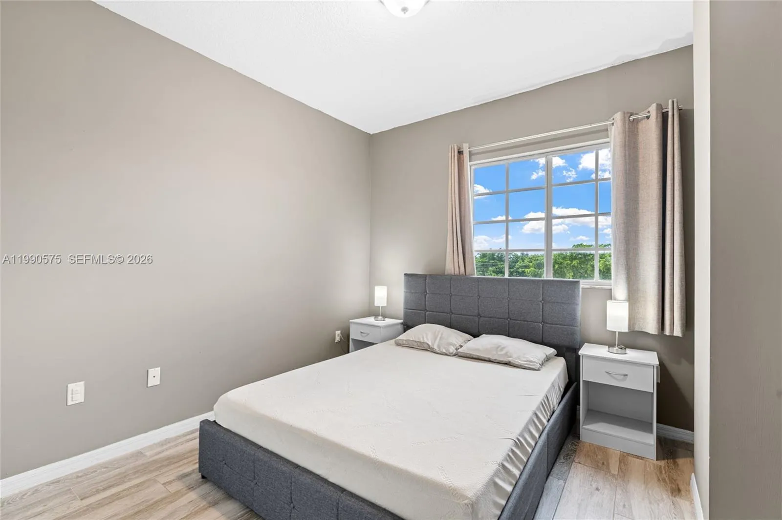 5271 Sw 8th St 315, Miami, Florida 33134, Miami, Florida 33134, 3 Bedrooms Bedrooms, ,2 BathroomsBathrooms,Residential Lease,For Rent,5271 Sw 8th St 315, Miami, Florida 33134,A11990575