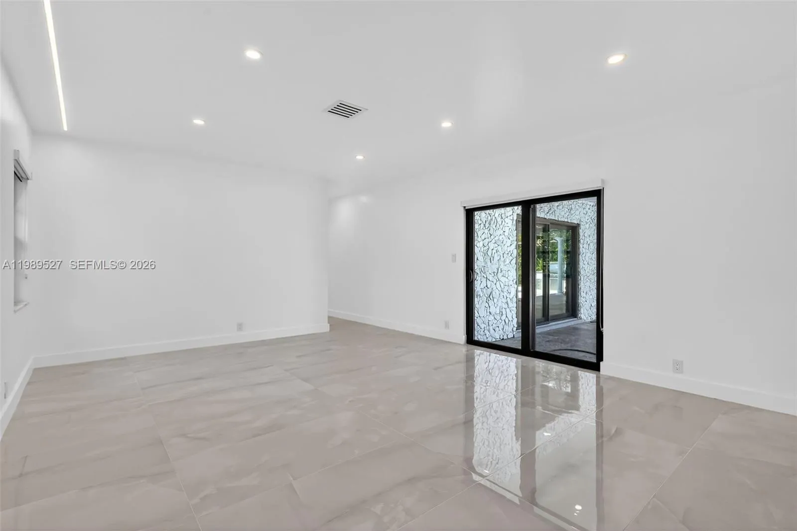 607 Layne Blvd 607, Hallandale Beach, Florida 3300, Hallandale Beach, Florida 33009, 5 Bedrooms Bedrooms, ,4 BathroomsBathrooms,Residential Lease,For Rent,607 Layne Blvd 607, Hallandale Beach, Florida 3300,A11989527