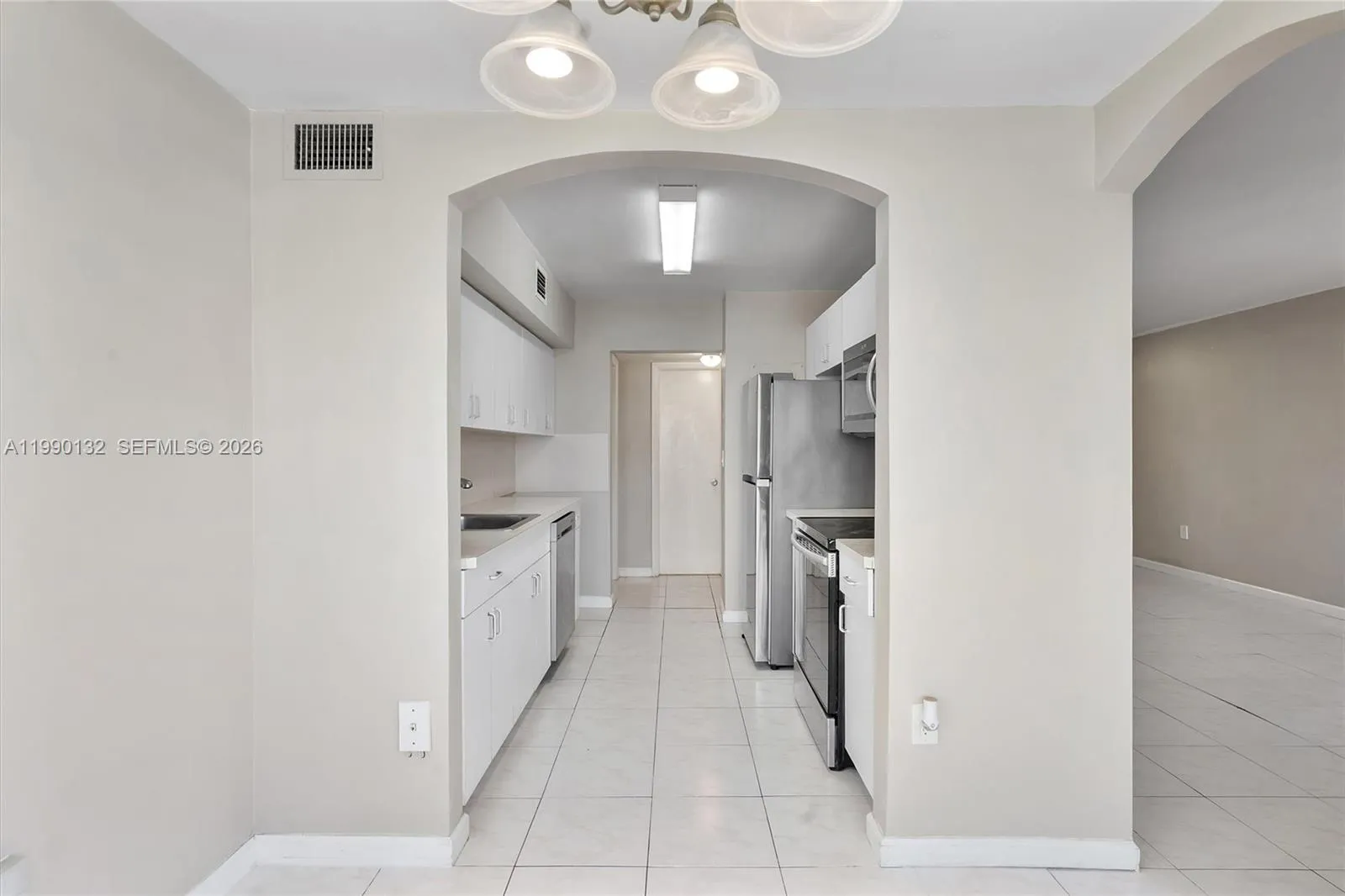 Sunny Isles Beach, Florida 33160, Sunny Isles Beach, Florida 33160, 1 Bedroom Bedrooms, ,1 BathroomBathrooms,Residential,For Sale, Sunny Isles Beach, Florida 33160,A11990132