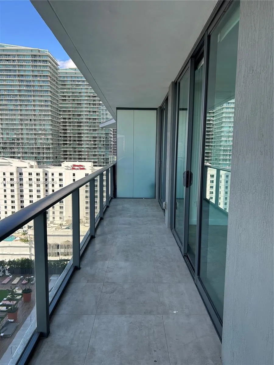 1300 S Miami Ave 1607, Miami, Florida 33130, Miami, Florida 33130, 1 Bedroom Bedrooms, ,1 BathroomBathrooms,Residential Lease,For Rent,1300 S Miami Ave 1607, Miami, Florida 33130,A11990054