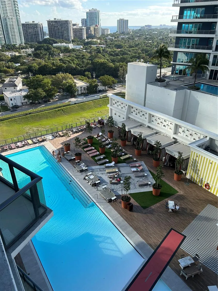 1300 S Miami Ave 1607, Miami, Florida 33130, Miami, Florida 33130, 1 Bedroom Bedrooms, ,1 BathroomBathrooms,Residential Lease,For Rent,1300 S Miami Ave 1607, Miami, Florida 33130,A11990054