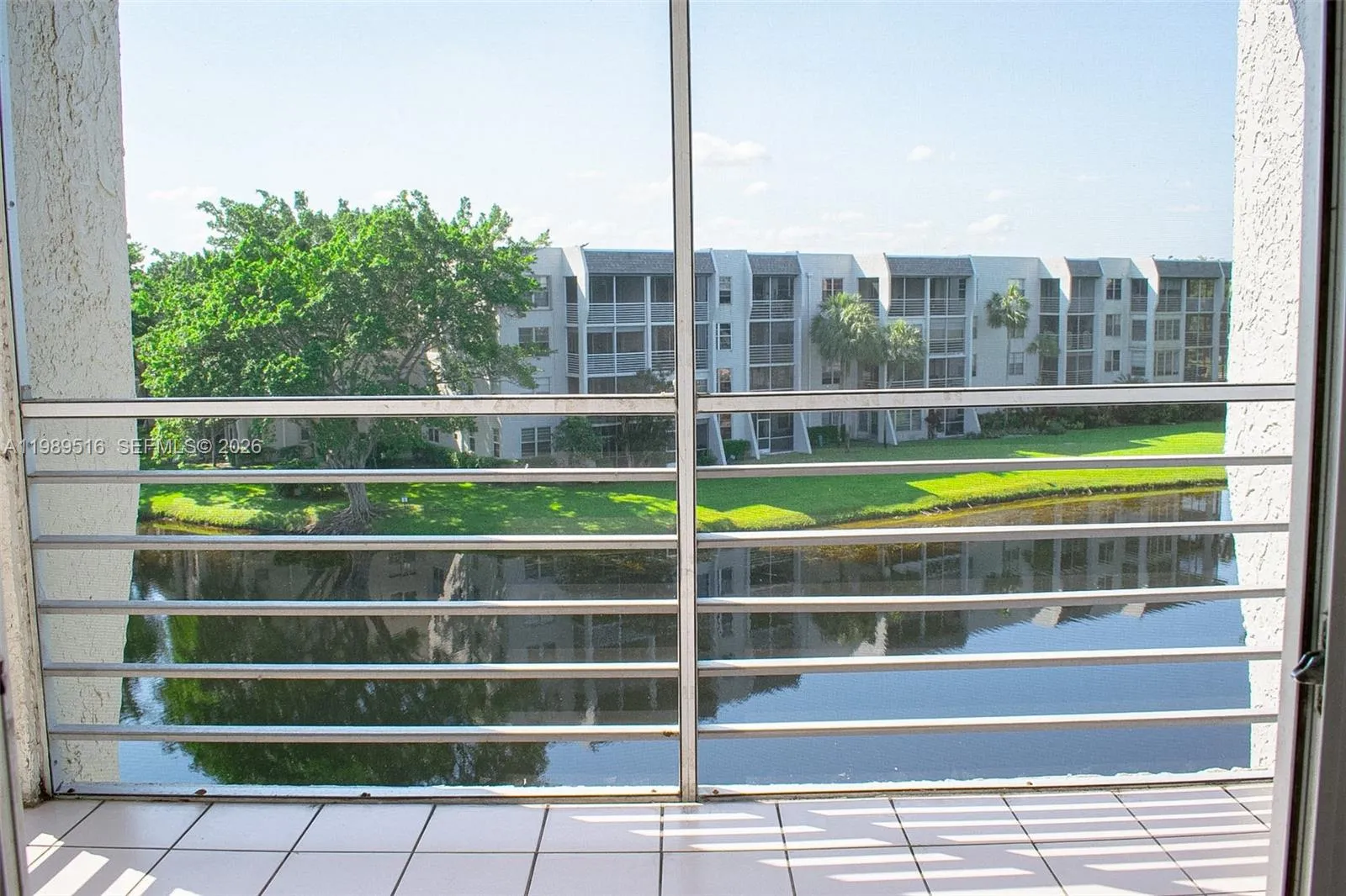 9230 Lagoon Pl 411, Davie, Florida 33324, Davie, Florida 33324, 2 Bedrooms Bedrooms, ,2 BathroomsBathrooms,Residential Lease,For Rent,9230 Lagoon Pl 411, Davie, Florida 33324,A11989516