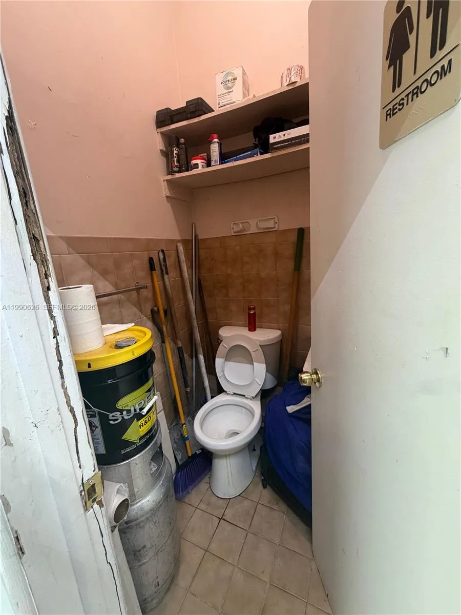 1352 E 4th Ave, Hialeah, Florida 33010, Hialeah, Florida 33010, ,Commercial Lease,For Rent,1352 E 4th Ave, Hialeah, Florida 33010,A11990626