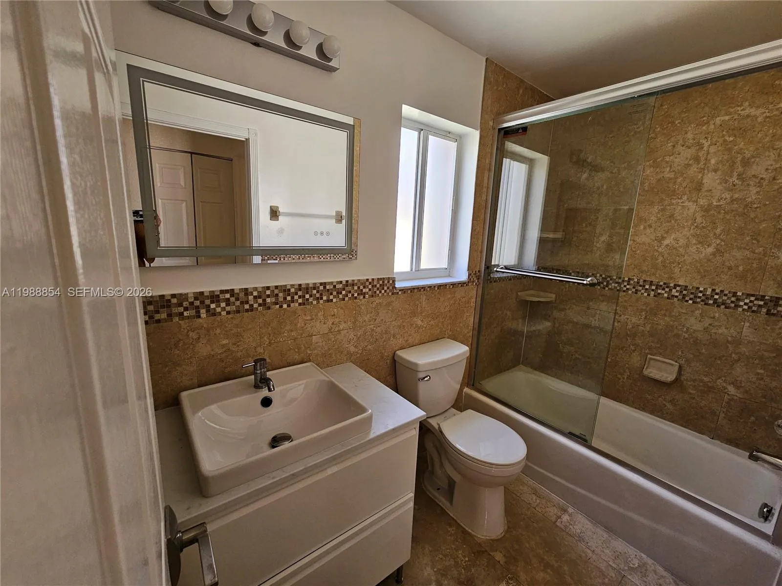 4279 Greenbriar Ln 1, Weston, Florida 33331, Weston, Florida 33331, 3 Bedrooms Bedrooms, ,2 BathroomsBathrooms,Residential Lease,For Rent,4279 Greenbriar Ln 1, Weston, Florida 33331,A11988854