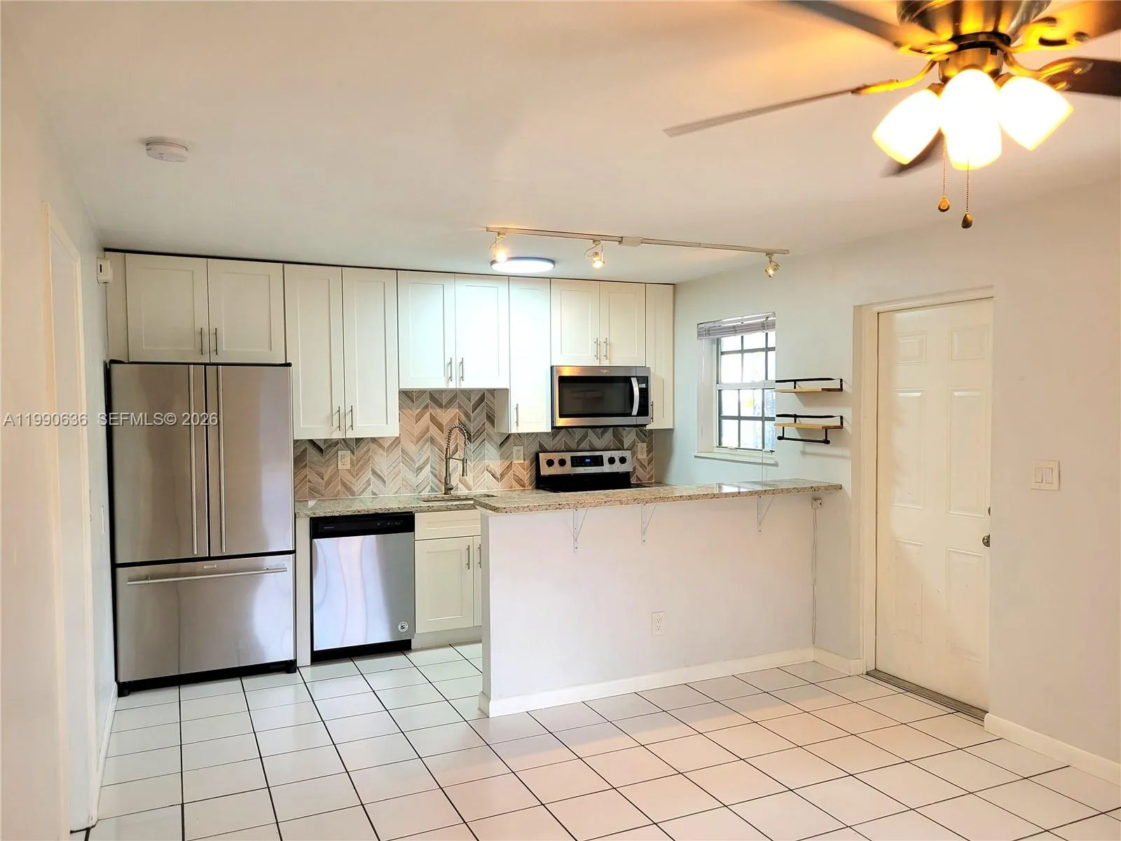 125 Nw 25th St 129, Wilton Manors, Florida 33311, Wilton Manors, Florida 33311, 1 Bedroom Bedrooms, ,1 BathroomBathrooms,Residential Lease,For Rent,125 Nw 25th St 129, Wilton Manors, Florida 33311,A11990636