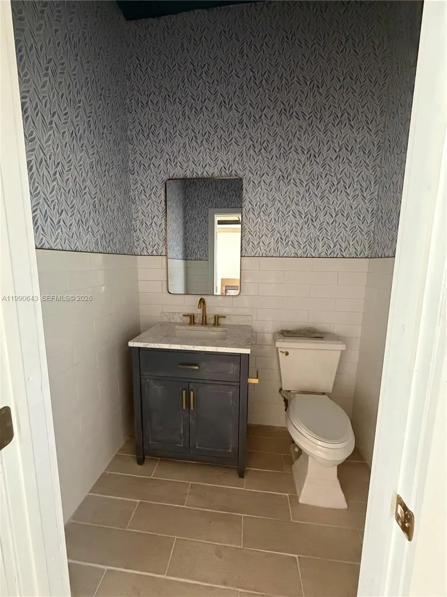 1352 E 4th Ave, Hialeah, Florida 33010, Hialeah, Florida 33010, ,Commercial Lease,For Rent,1352 E 4th Ave, Hialeah, Florida 33010,A11990643
