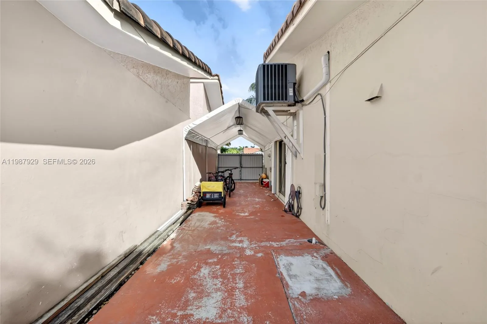 14446 Sw 96th Ter, Miami, Florida 33186, Miami, Florida 33186, 3 Bedrooms Bedrooms, ,2 BathroomsBathrooms,Residential,For Sale,14446 Sw 96th Ter, Miami, Florida 33186,A11987929