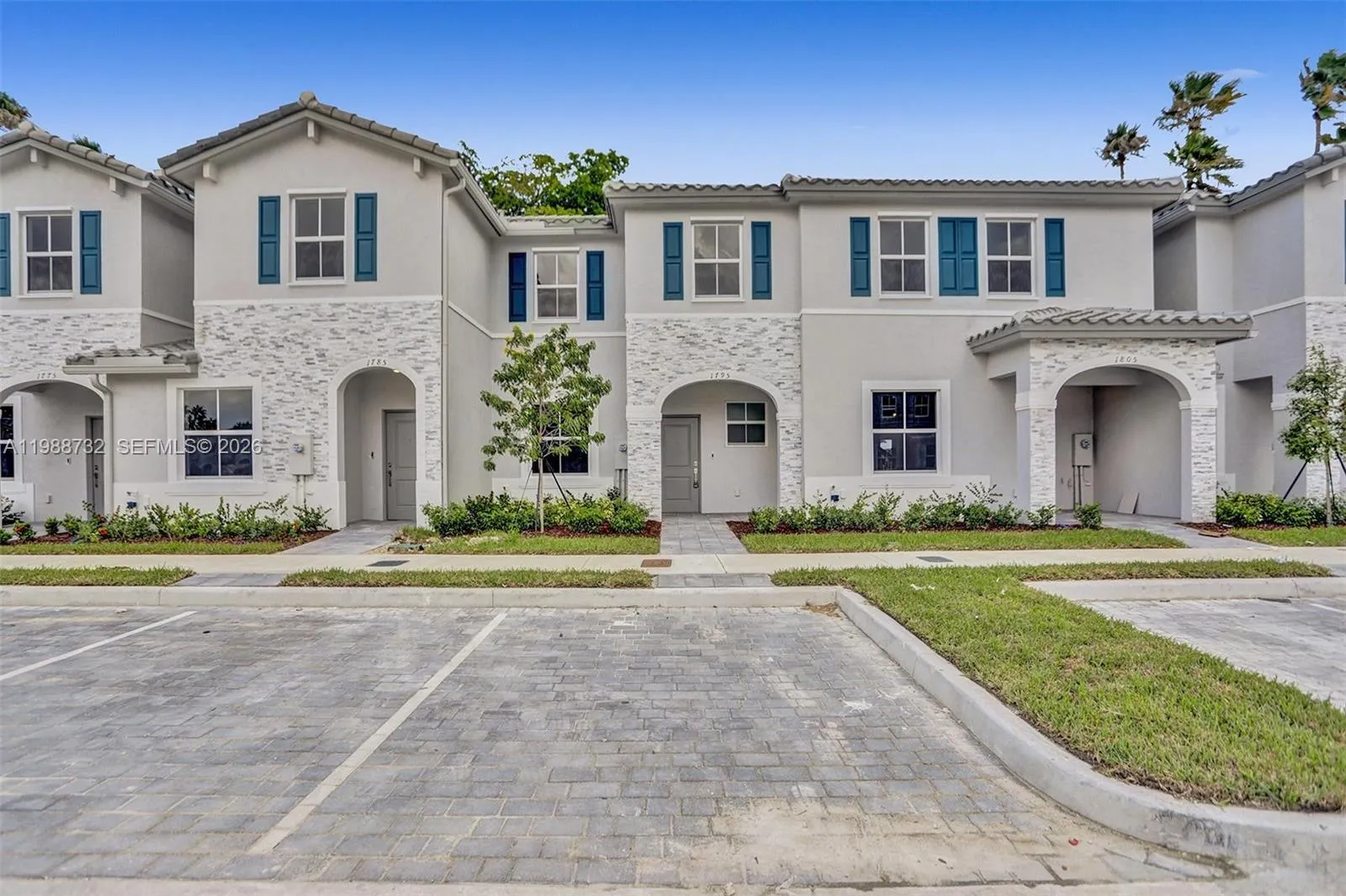 Homestead, Florida 33035, 3 Bedrooms Bedrooms, ,2 BathroomsBathrooms,Residential,For Sale,A11988732