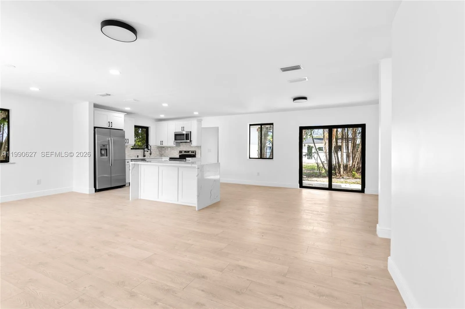 14171 Sw 37th Ct, Davie, Florida 33330, Davie, Florida 33330, 3 Bedrooms Bedrooms, ,2 BathroomsBathrooms,Residential Lease,For Rent,14171 Sw 37th Ct, Davie, Florida 33330,A11990627