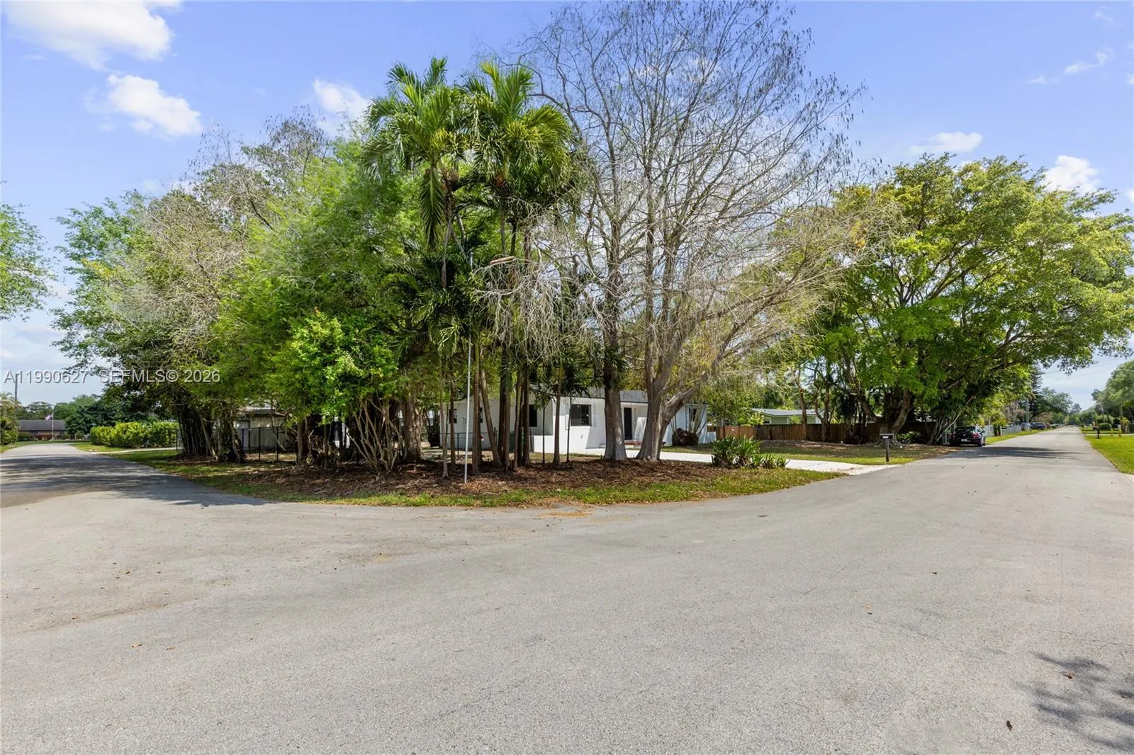 14171 Sw 37th Ct, Davie, Florida 33330, Davie, Florida 33330, 3 Bedrooms Bedrooms, ,2 BathroomsBathrooms,Residential Lease,For Rent,14171 Sw 37th Ct, Davie, Florida 33330,A11990627