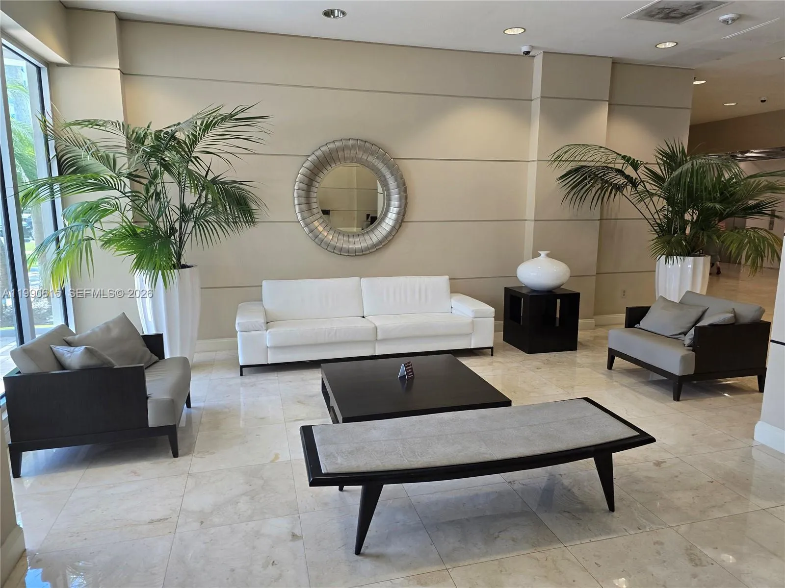 19380 Collins Ave 807, Sunny Isles Beach, Florida, Sunny Isles Beach, Florida 33160, 1 Bedroom Bedrooms, ,1 BathroomBathrooms,Residential Lease,For Rent,19380 Collins Ave 807, Sunny Isles Beach, Florida ,A11990615