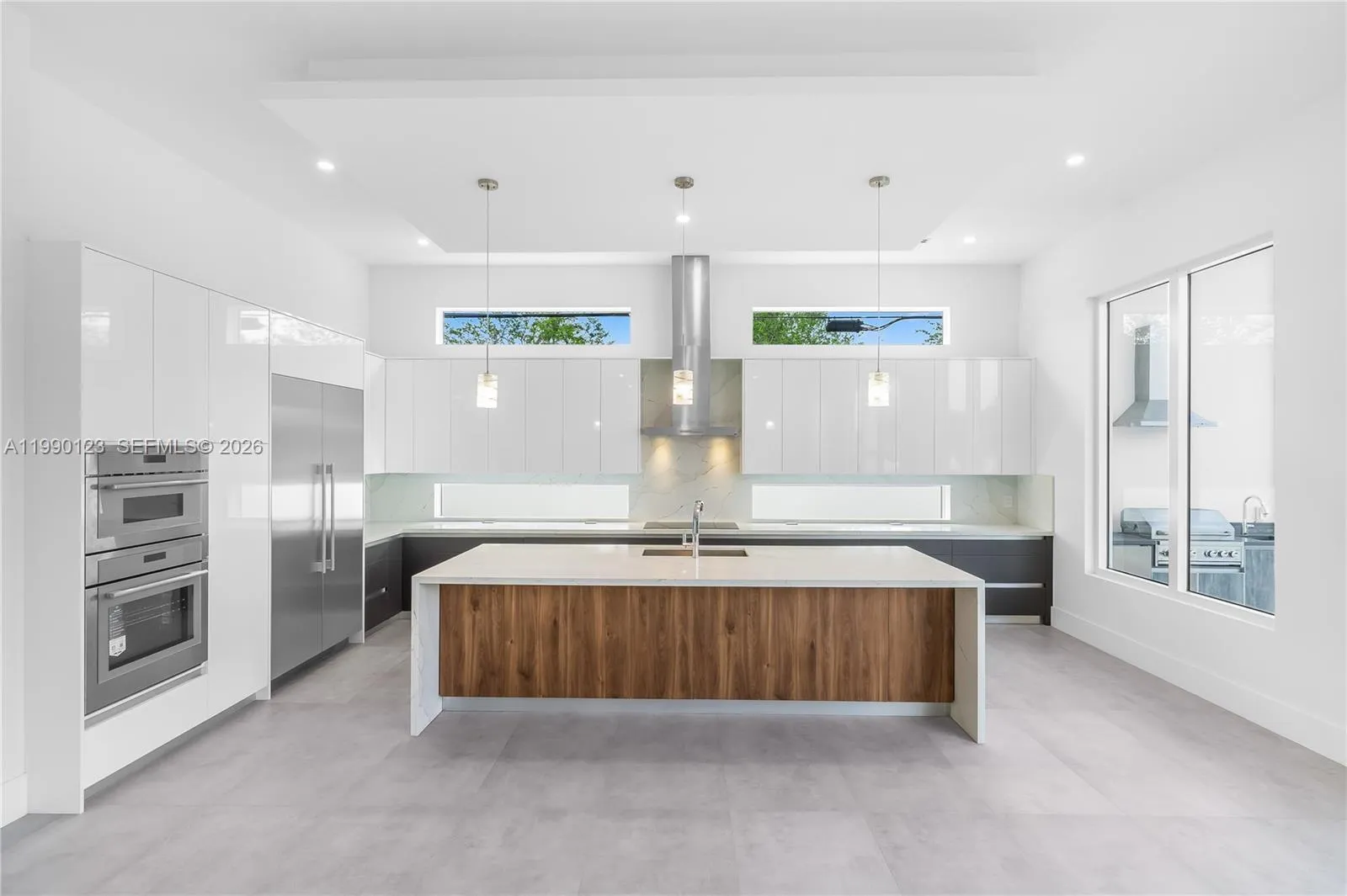 9895 Nw 26th St, Doral, Florida 33172, Doral, Florida 33172, 5 Bedrooms Bedrooms, ,4 BathroomsBathrooms,Residential,For Sale,9895 Nw 26th St, Doral, Florida 33172,A11990123