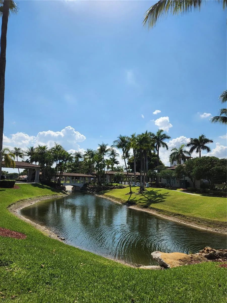 10710 Nw 66th St 402, Doral, Florida 33178, Doral, Florida 33178, 3 Bedrooms Bedrooms, ,2 BathroomsBathrooms,Residential,For Sale,10710 Nw 66th St 402, Doral, Florida 33178,A11989758