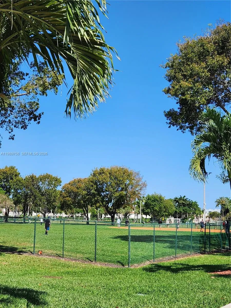 10710 Nw 66th St 402, Doral, Florida 33178, Doral, Florida 33178, 3 Bedrooms Bedrooms, ,2 BathroomsBathrooms,Residential,For Sale,10710 Nw 66th St 402, Doral, Florida 33178,A11989758