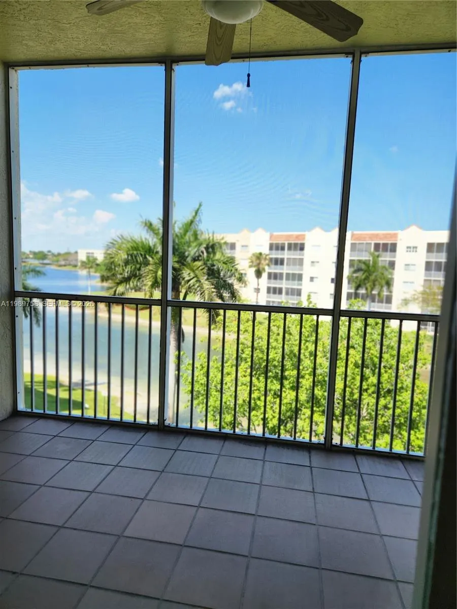 10710 Nw 66th St 402, Doral, Florida 33178, Doral, Florida 33178, 3 Bedrooms Bedrooms, ,2 BathroomsBathrooms,Residential,For Sale,10710 Nw 66th St 402, Doral, Florida 33178,A11989758