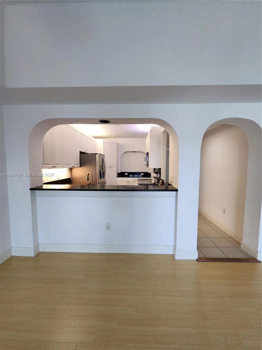 10710 Nw 66th St 402, Doral, Florida 33178, Doral, Florida 33178, 3 Bedrooms Bedrooms, ,2 BathroomsBathrooms,Residential,For Sale,10710 Nw 66th St 402, Doral, Florida 33178,A11989758