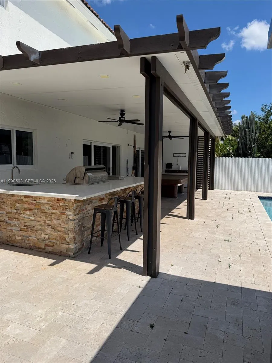 194th St 7874 Nw, Hialeah, Florida 33015, Hialeah, Florida 33015, 4 Bedrooms Bedrooms, ,3 BathroomsBathrooms,Residential Lease,For Rent,194th St 7874 Nw, Hialeah, Florida 33015,A11990593