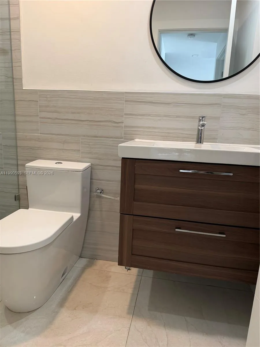 194th St 7874 Nw, Hialeah, Florida 33015, Hialeah, Florida 33015, 4 Bedrooms Bedrooms, ,3 BathroomsBathrooms,Residential Lease,For Rent,194th St 7874 Nw, Hialeah, Florida 33015,A11990593