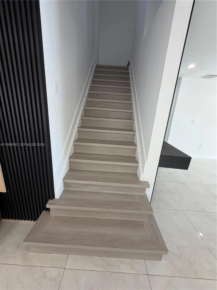 194th St 7874 Nw, Hialeah, Florida 33015, Hialeah, Florida 33015, 4 Bedrooms Bedrooms, ,3 BathroomsBathrooms,Residential Lease,For Rent,194th St 7874 Nw, Hialeah, Florida 33015,A11990593