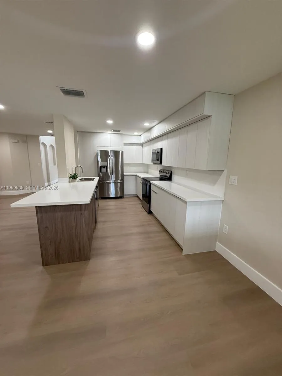 16432 Sw 47th Ter, Miami, Florida 33185, Miami, Florida 33185, 3 Bedrooms Bedrooms, ,2 BathroomsBathrooms,Residential Lease,For Rent,16432 Sw 47th Ter, Miami, Florida 33185,A11989889