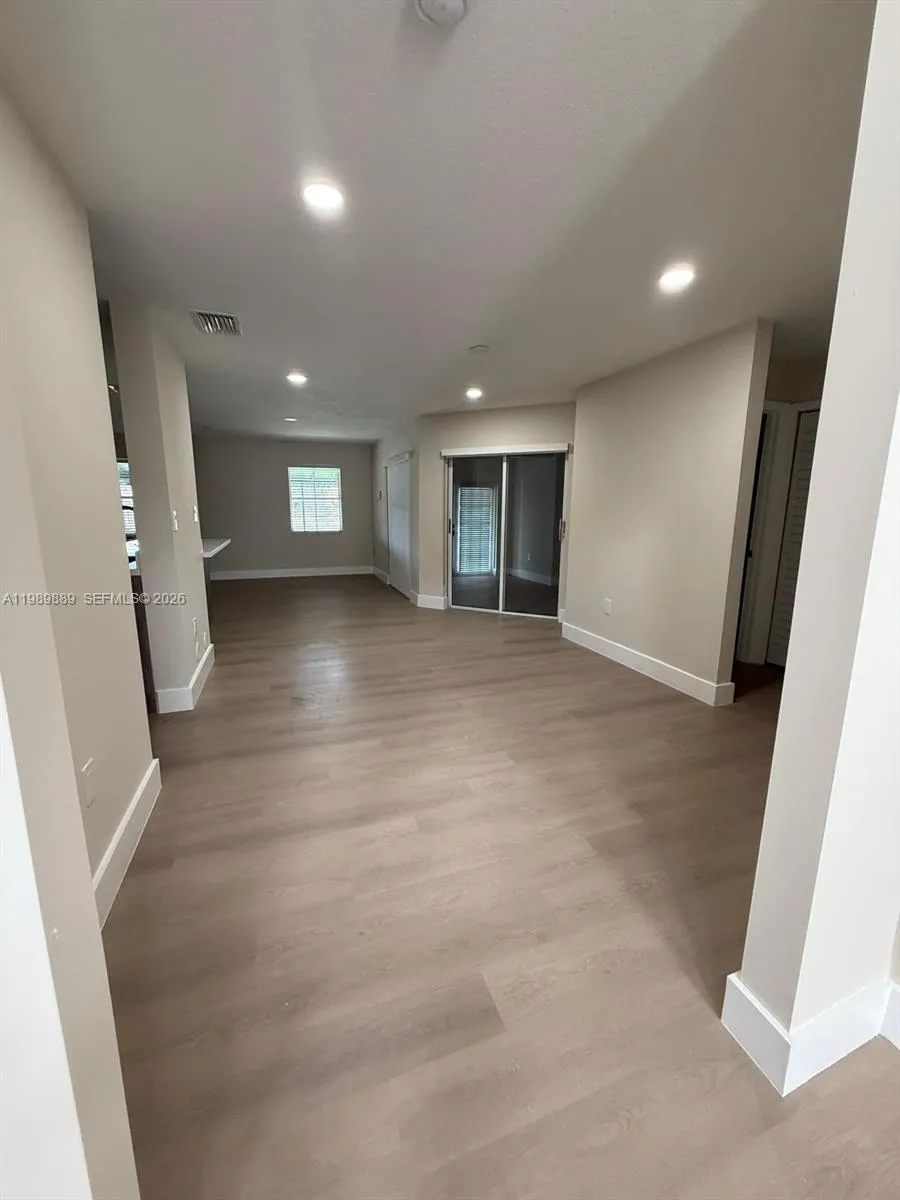 16432 Sw 47th Ter, Miami, Florida 33185, Miami, Florida 33185, 3 Bedrooms Bedrooms, ,2 BathroomsBathrooms,Residential Lease,For Rent,16432 Sw 47th Ter, Miami, Florida 33185,A11989889