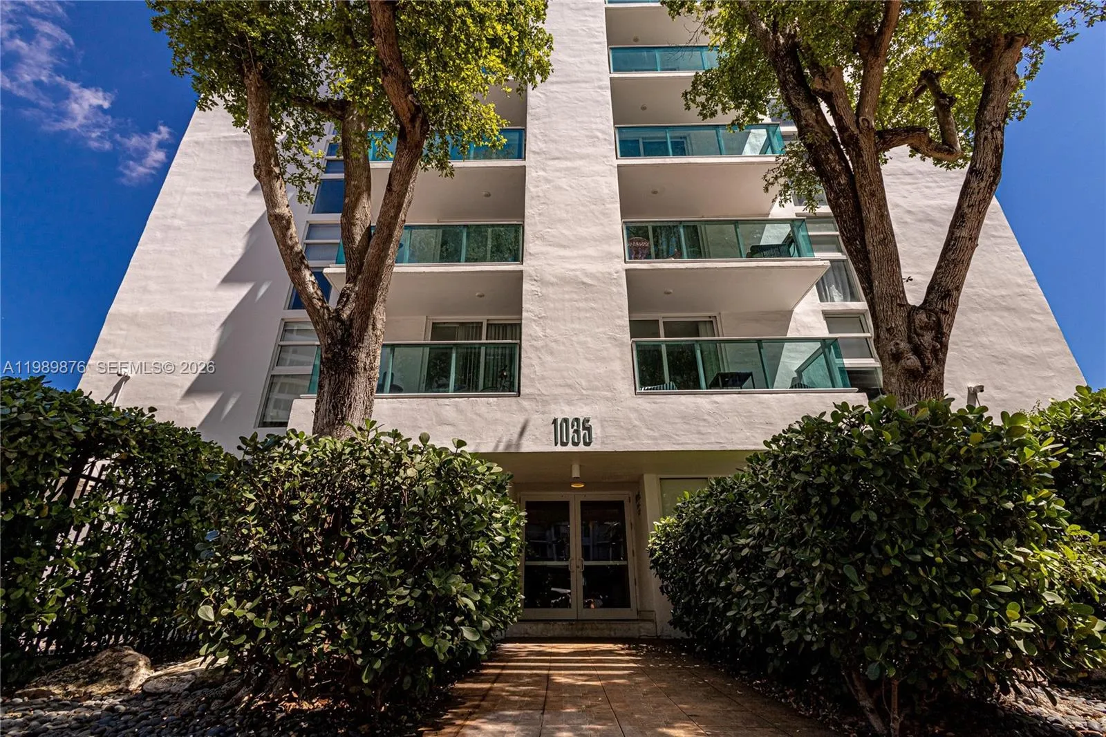 1035 West Ave Ph02, Miami Beach, Florida 33139, Miami Beach, Florida 33139, 1 Bedroom Bedrooms, ,1 BathroomBathrooms,Residential,For Sale,1035 West Ave Ph02, Miami Beach, Florida 33139,A11989876