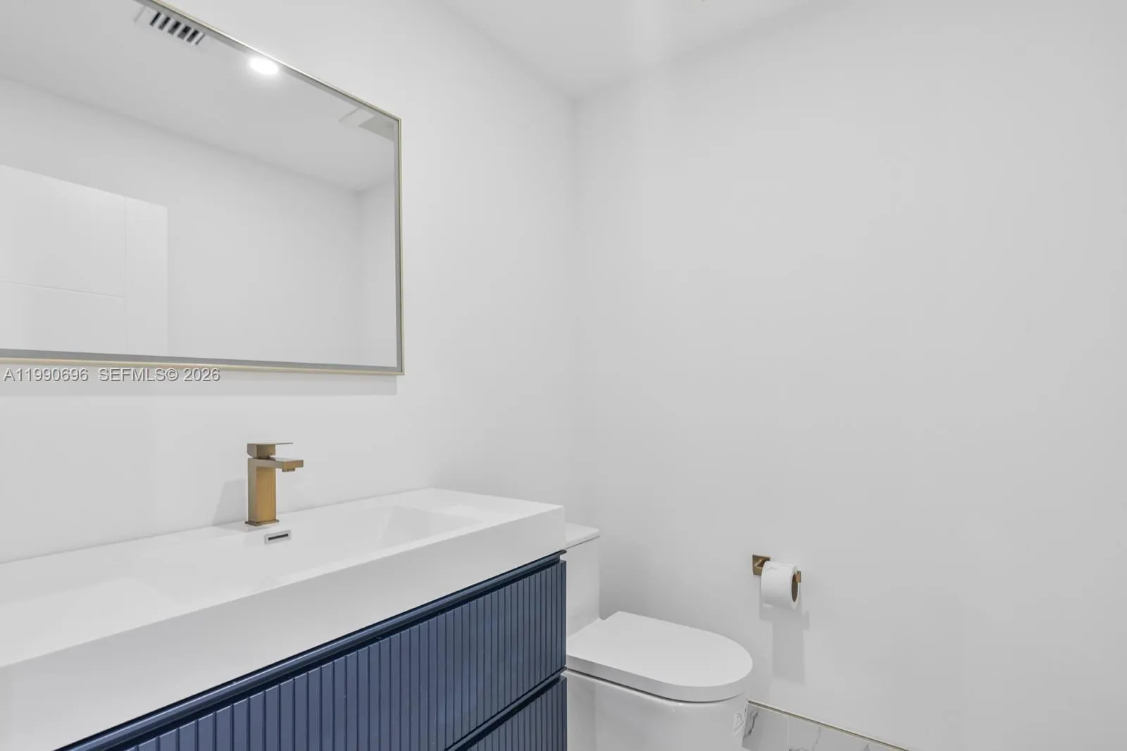 2075 W 76th St 1, Hialeah, Florida 33016, Hialeah, Florida 33016, ,Commercial Sale,For Sale,2075 W 76th St 1, Hialeah, Florida 33016,A11990696