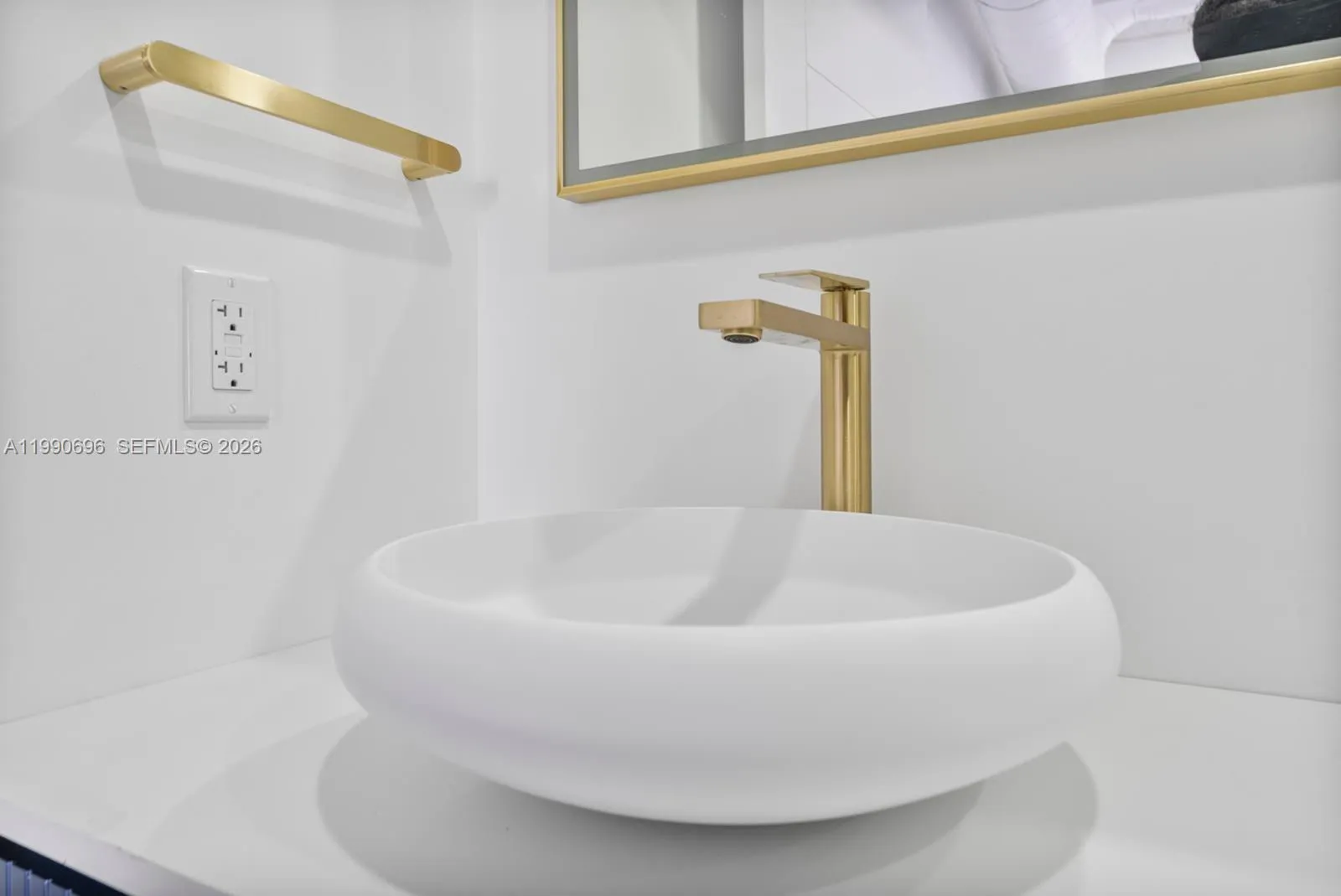 2075 W 76th St 1, Hialeah, Florida 33016, Hialeah, Florida 33016, ,Commercial Sale,For Sale,2075 W 76th St 1, Hialeah, Florida 33016,A11990696