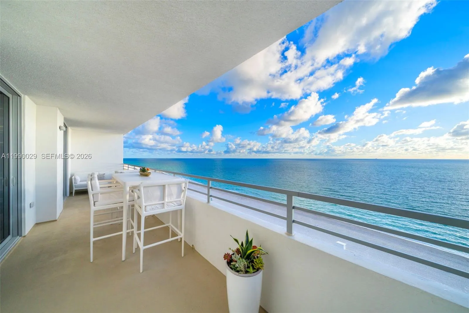 5555 Collins Ave 16h, Miami Beach, Florida 33140, Miami Beach, Florida 33140, 1 Bedroom Bedrooms, ,2 BathroomsBathrooms,Residential Lease,For Rent,5555 Collins Ave 16h, Miami Beach, Florida 33140,A11990029