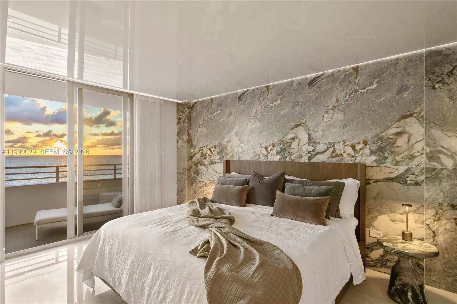 5555 Collins Ave 16h, Miami Beach, Florida 33140, Miami Beach, Florida 33140, 1 Bedroom Bedrooms, ,2 BathroomsBathrooms,Residential Lease,For Rent,5555 Collins Ave 16h, Miami Beach, Florida 33140,A11990029