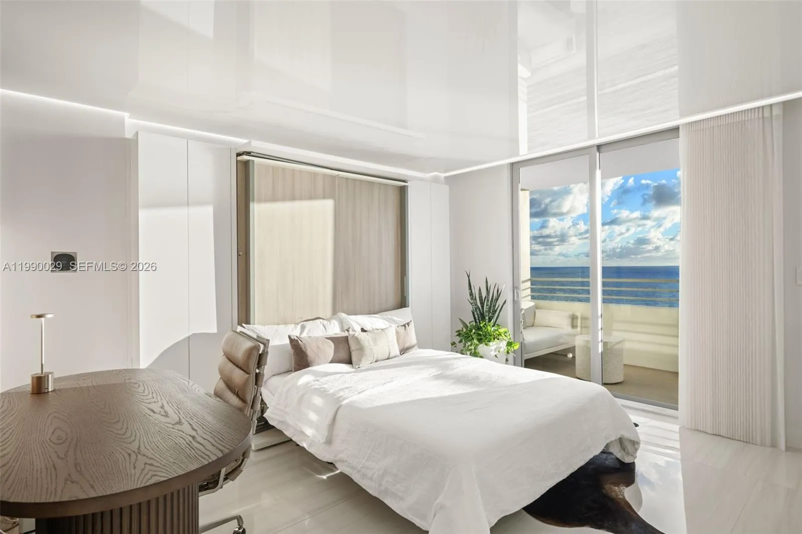 5555 Collins Ave 16h, Miami Beach, Florida 33140, Miami Beach, Florida 33140, 1 Bedroom Bedrooms, ,2 BathroomsBathrooms,Residential Lease,For Rent,5555 Collins Ave 16h, Miami Beach, Florida 33140,A11990029