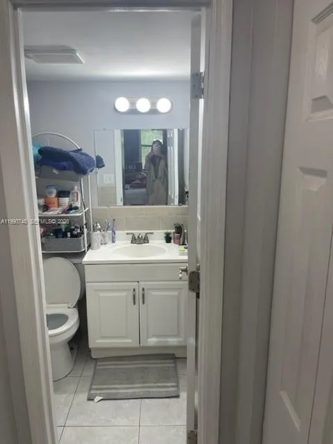 14421 N Kendall Dr 407m, Miami, Florida 33186, Miami, Florida 33186, 1 Bedroom Bedrooms, ,1 BathroomBathrooms,Residential Lease,For Rent,14421 N Kendall Dr 407m, Miami, Florida 33186,A11990748