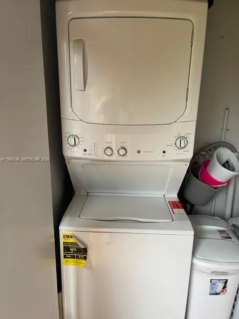 14421 N Kendall Dr 407m, Miami, Florida 33186, Miami, Florida 33186, 1 Bedroom Bedrooms, ,1 BathroomBathrooms,Residential Lease,For Rent,14421 N Kendall Dr 407m, Miami, Florida 33186,A11990748