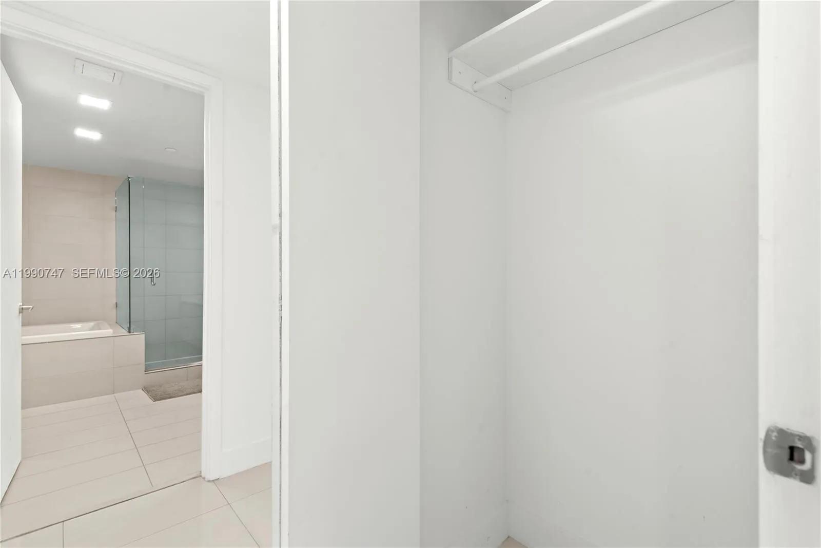2600 E Hallandale Beach Blvd T1001, Hallandale Bea, Hallandale Beach, Florida 33009, 3 Bedrooms Bedrooms, ,3 BathroomsBathrooms,Residential,For Sale,2600 E Hallandale Beach Blvd T1001, Hallandale Bea,A11990747