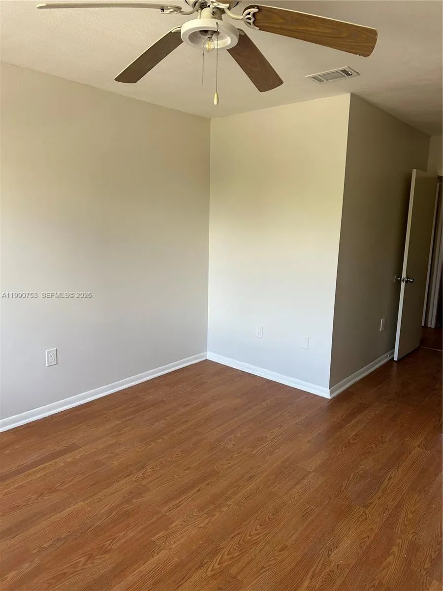 14261 Sw 94th Cir Ln 105-20, Miami, Florida 33186, Miami, Florida 33186, 3 Bedrooms Bedrooms, ,2 BathroomsBathrooms,Residential,For Sale,14261 Sw 94th Cir Ln 105-20, Miami, Florida 33186,A11990753