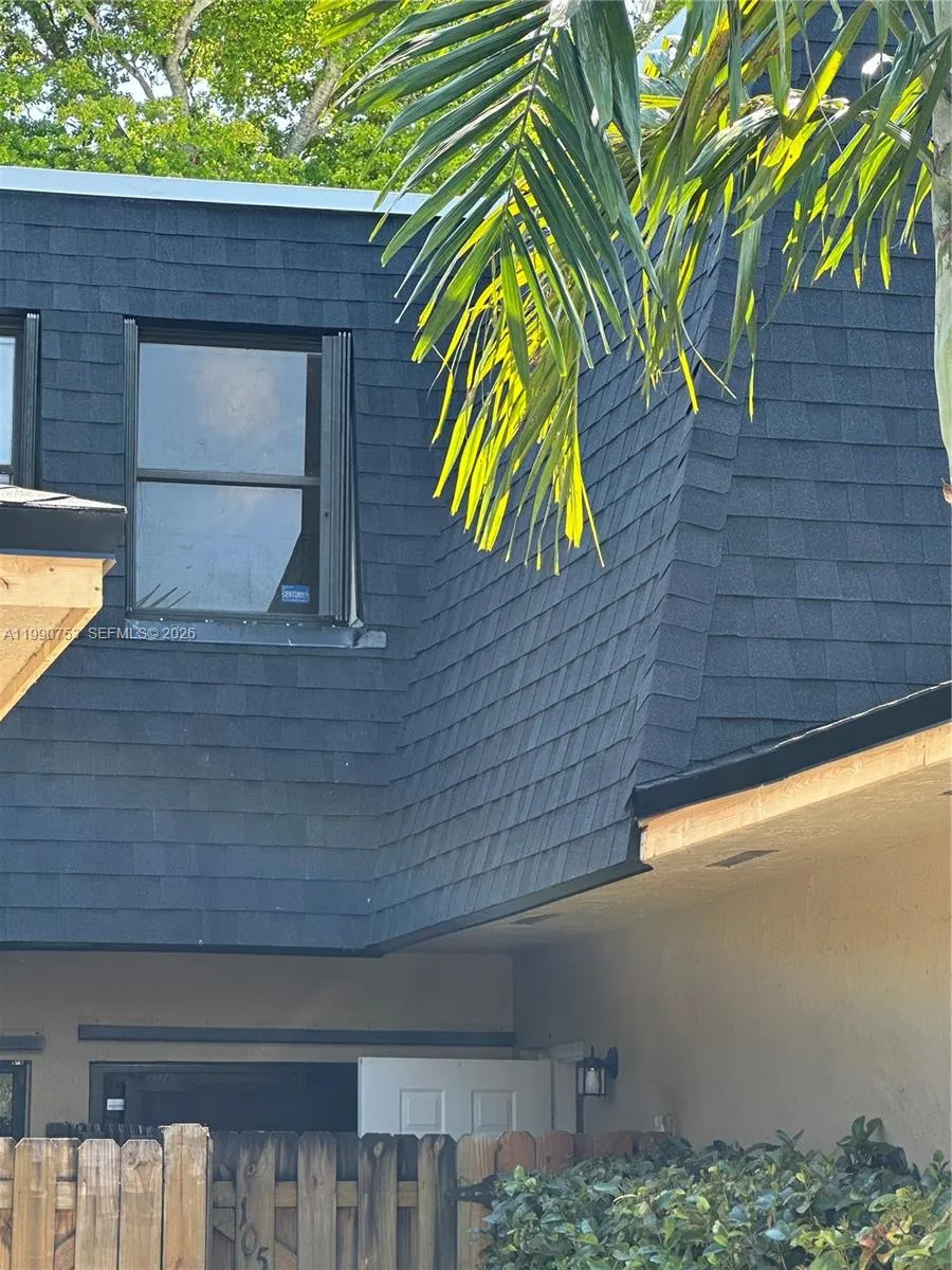 14261 Sw 94th Cir Ln 105-20, Miami, Florida 33186, Miami, Florida 33186, 3 Bedrooms Bedrooms, ,2 BathroomsBathrooms,Residential,For Sale,14261 Sw 94th Cir Ln 105-20, Miami, Florida 33186,A11990753