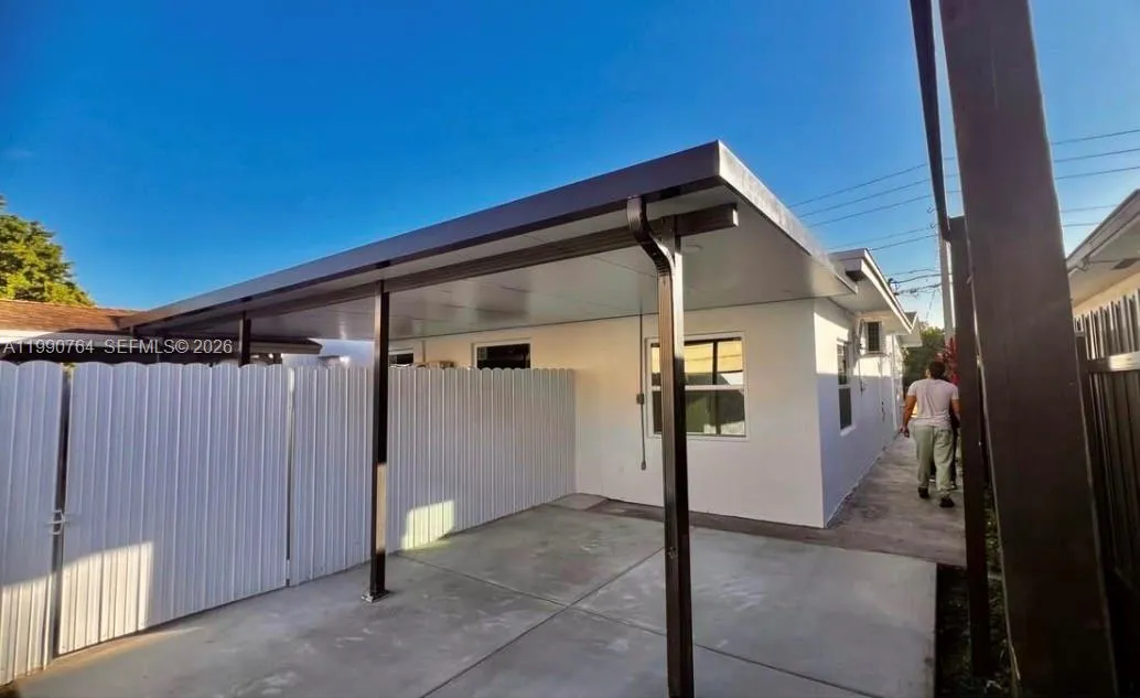 1800 Sw 87th Ave, Miami, Florida 33165, Miami, Florida 33165, 3 Bedrooms Bedrooms, ,1 BathroomBathrooms,Residential Lease,For Rent,1800 Sw 87th Ave, Miami, Florida 33165,A11990764