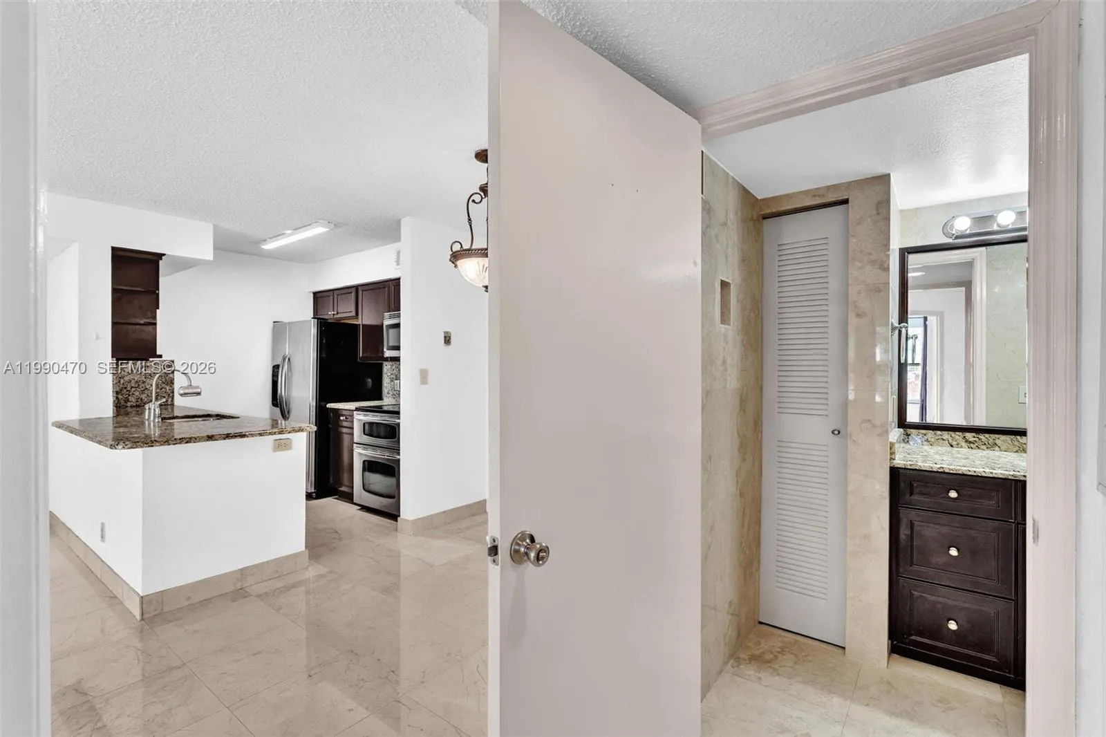 2796 S University Dr 2104, Davie, Florida 33328, Davie, Florida 33328, 1 Bedroom Bedrooms, ,1 BathroomBathrooms,Residential,For Sale,2796 S University Dr 2104, Davie, Florida 33328,A11990470