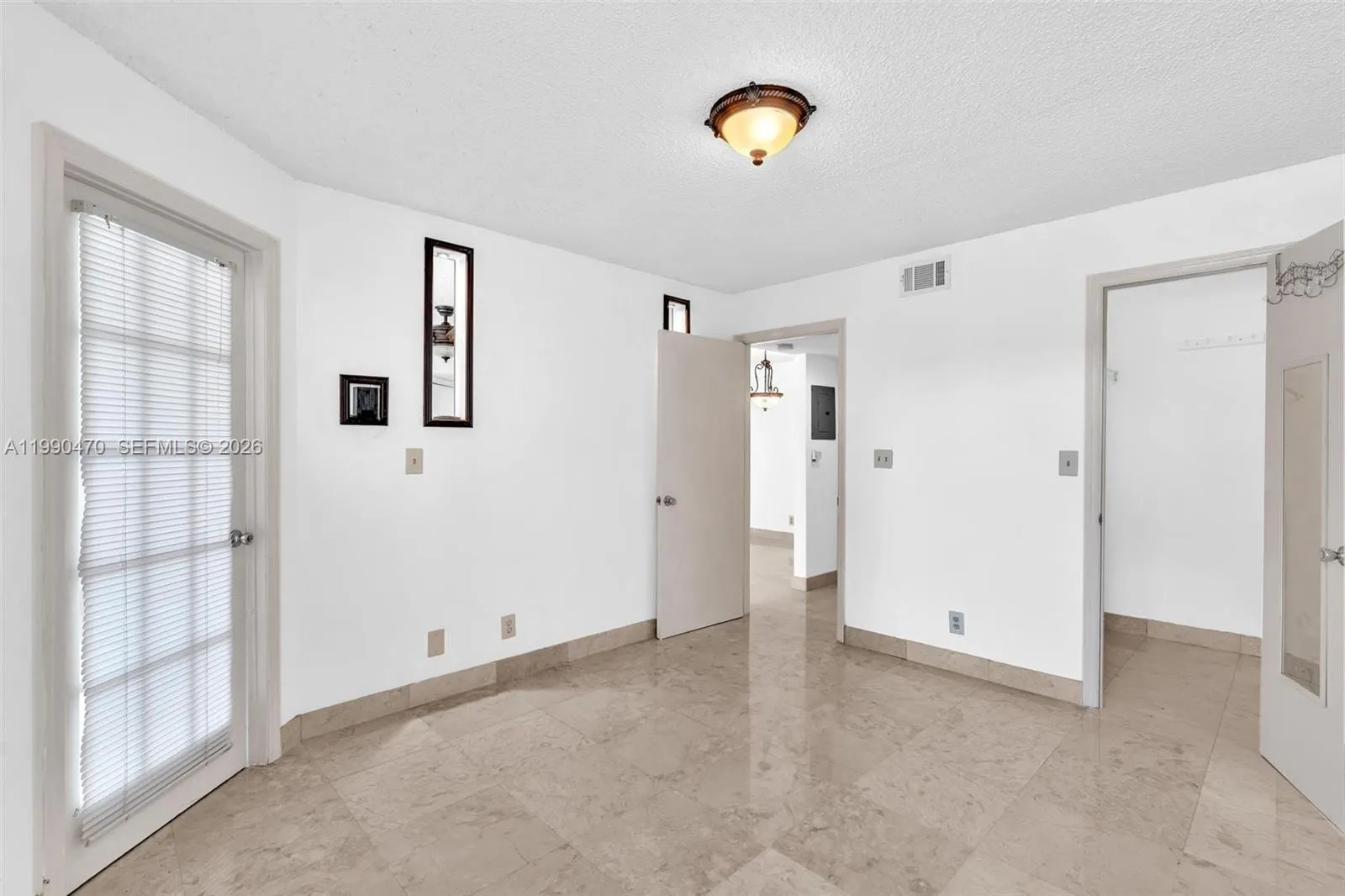2796 S University Dr 2104, Davie, Florida 33328, Davie, Florida 33328, 1 Bedroom Bedrooms, ,1 BathroomBathrooms,Residential,For Sale,2796 S University Dr 2104, Davie, Florida 33328,A11990470