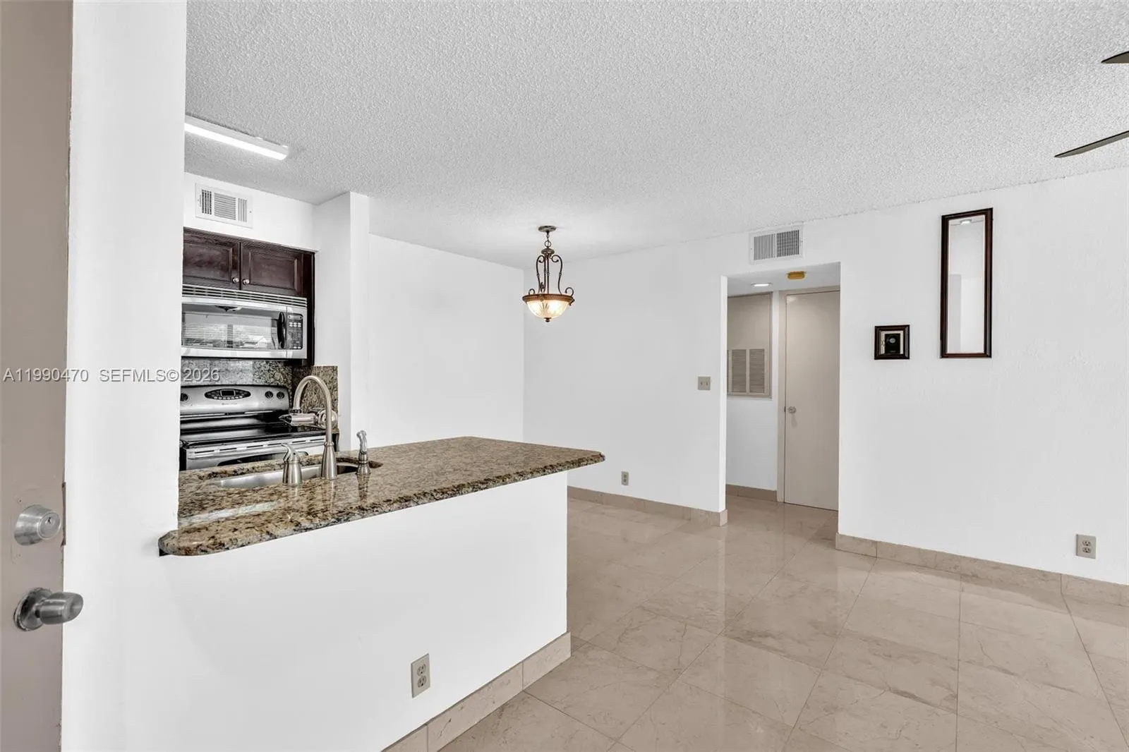 2796 S University Dr 2104, Davie, Florida 33328, Davie, Florida 33328, 1 Bedroom Bedrooms, ,1 BathroomBathrooms,Residential,For Sale,2796 S University Dr 2104, Davie, Florida 33328,A11990470