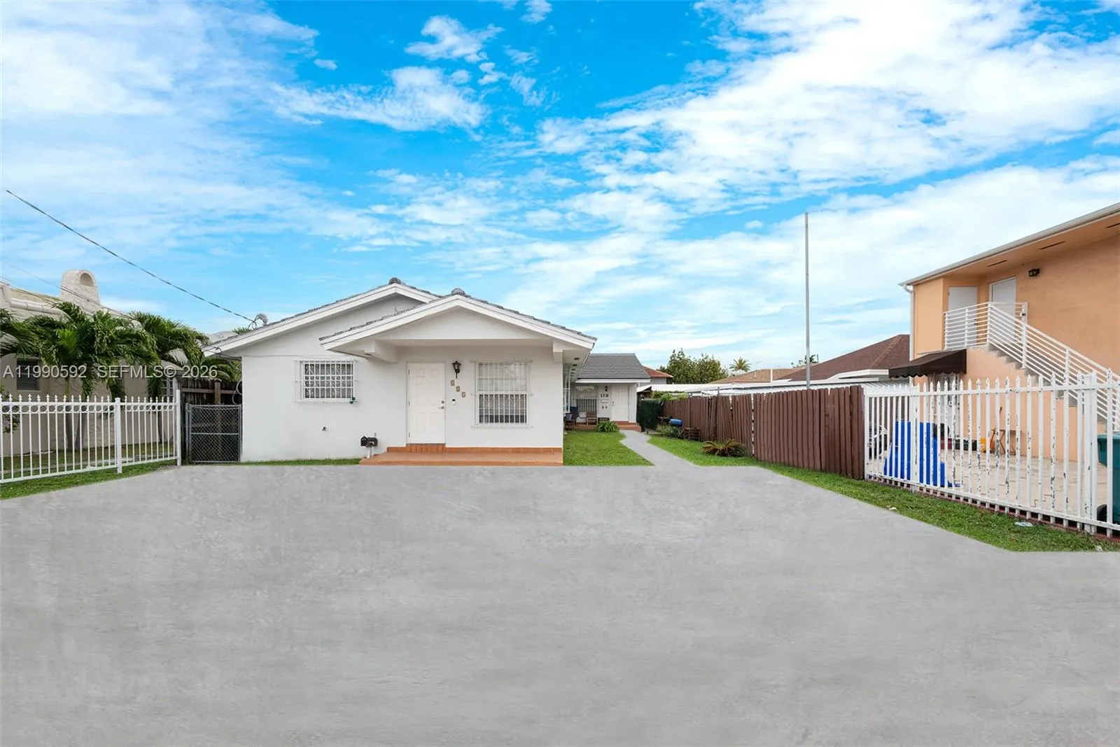 119/121 Nw 17th Pl, Miami, Florida 33125, Miami, Florida 33125, ,Residential Income,For Sale,119/121 Nw 17th Pl, Miami, Florida 33125,A11990592