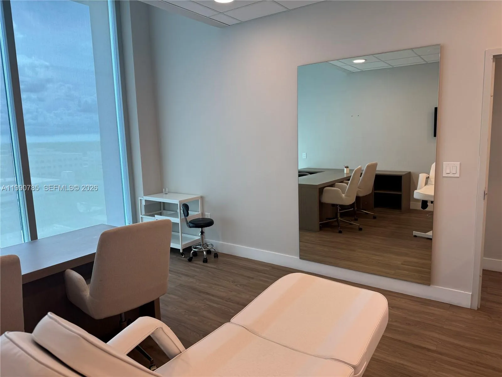 2820 Ne 214th St 1004, Aventura, Florida 33180, Aventura, Florida 33180, ,Commercial Lease,For Rent,2820 Ne 214th St 1004, Aventura, Florida 33180,A11990785