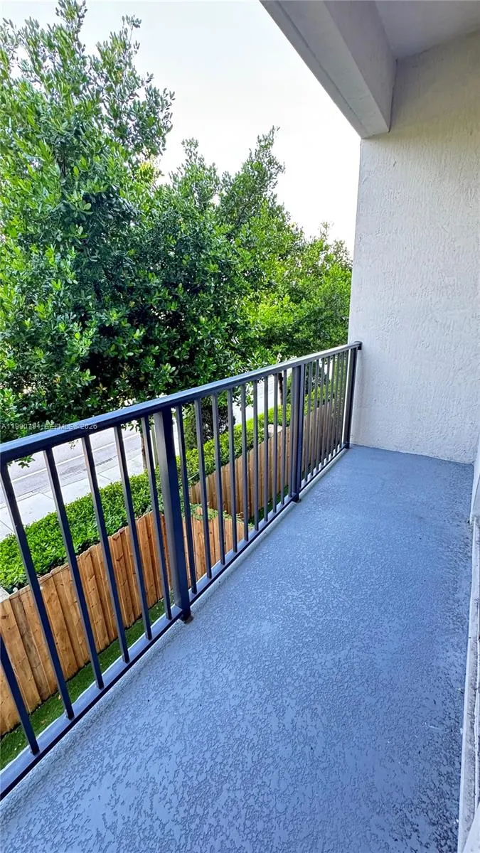 8005 Nw 104th Ave 21, Doral, Florida 33178, Doral, Florida 33178, 3 Bedrooms Bedrooms, ,2 BathroomsBathrooms,Residential Lease,For Rent,8005 Nw 104th Ave 21, Doral, Florida 33178,A11990794